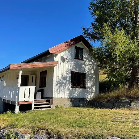 Olastugu Feriehus *